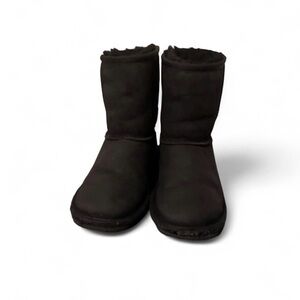 UGG Classic Black Boots for kids, size 2